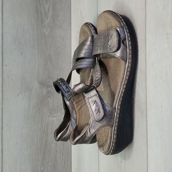 Taos Womens Zenith Pewter Hook&loop Comfort Wedge Sandals shoes sz 7 - Picture 4 of 14